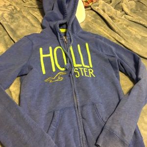 Hollister hoody, small